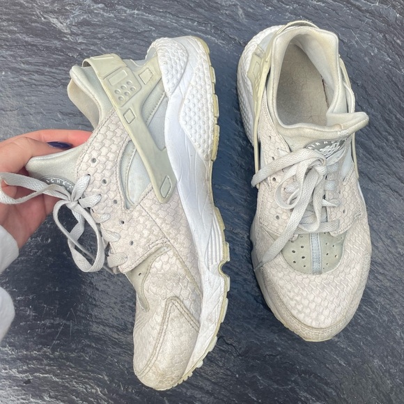 Nike snake scale hurricane • rare find, super great condition - Picture 1 of 6